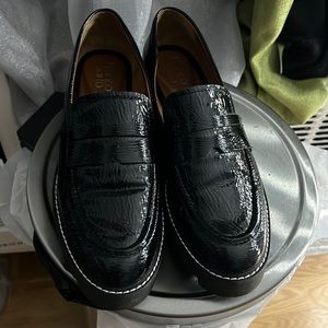 dress shoes